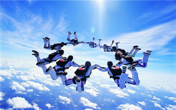 Adventure Sport Wallpaper Sky diving amazing Collaboration jpg